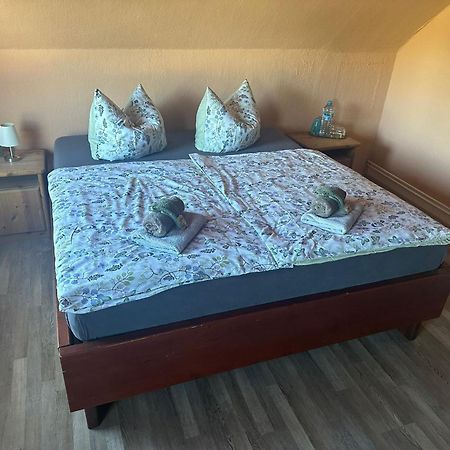 Zentrale Doppelbettzimmer Nordenham Exteriér fotografie