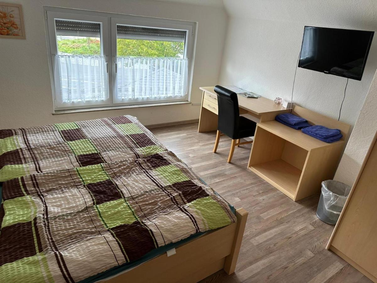 Zentrale Doppelbettzimmer Nordenham Exteriér fotografie